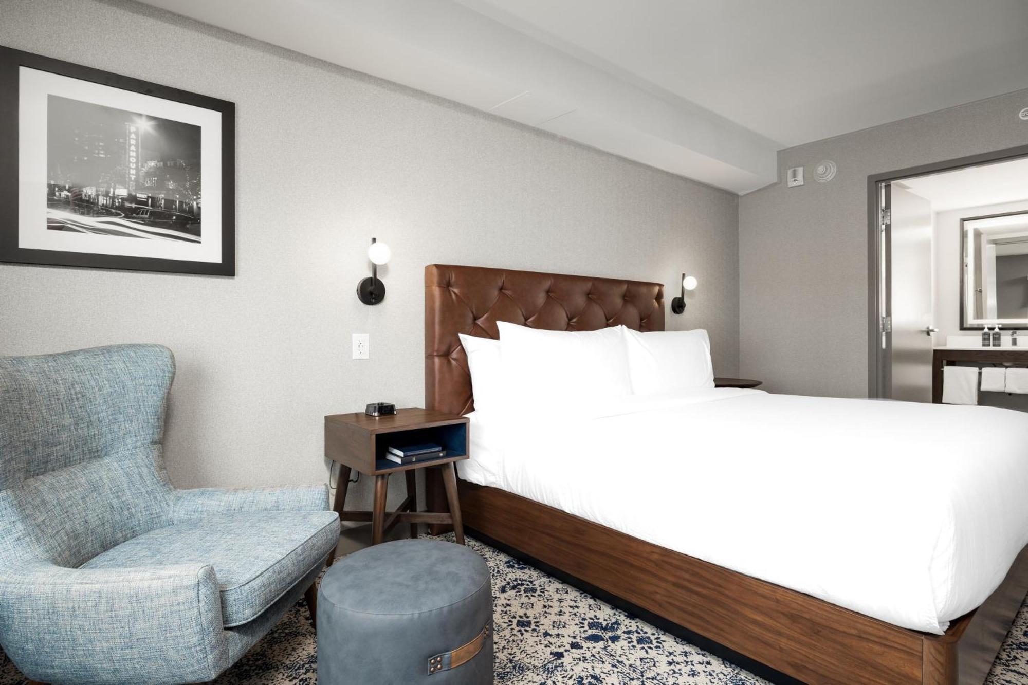 Four Points By Sheraton Kelowna Airport Exteriér fotografie