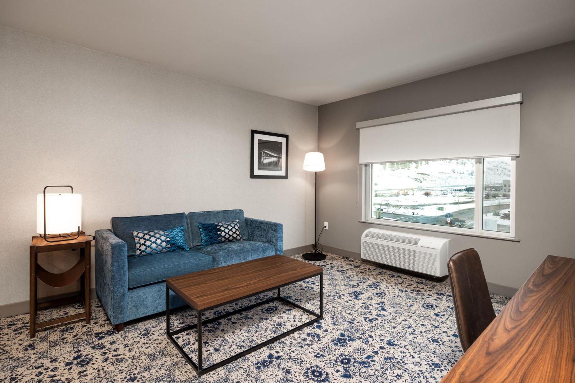 Four Points By Sheraton Kelowna Airport Exteriér fotografie