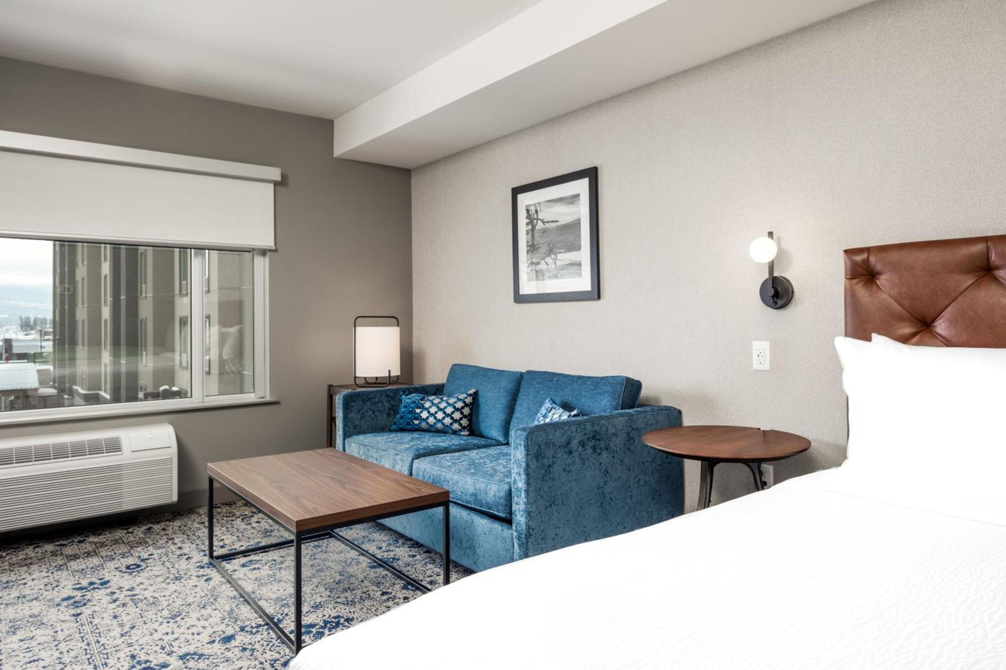 Four Points By Sheraton Kelowna Airport Exteriér fotografie